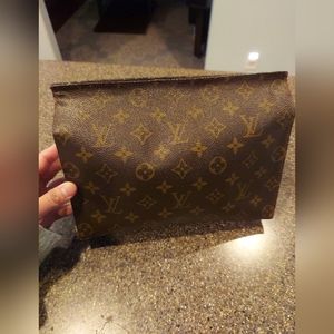 Final Sale! Authentic Toiletry Pouch FIRM